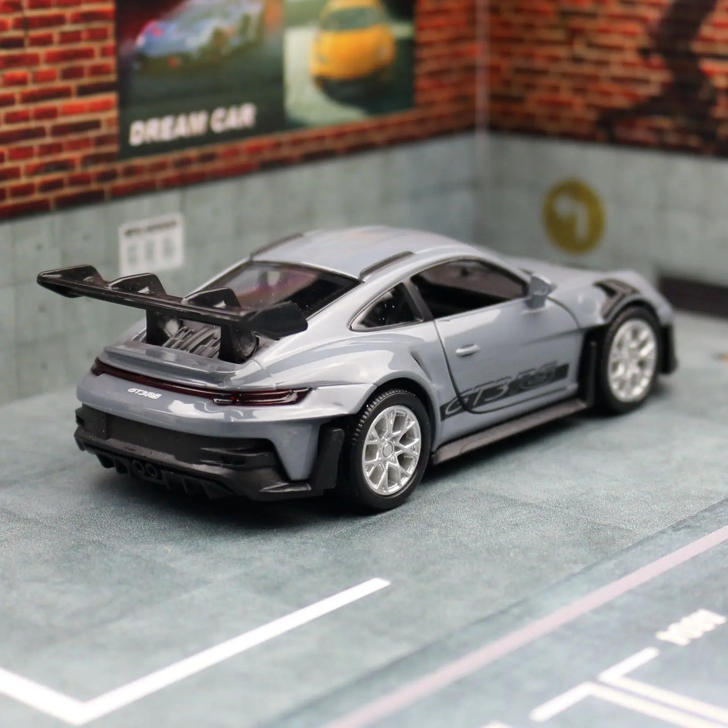 Porsche 911 GT3 RS 1:36